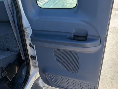 Used 1999 Ford F250 Lariat image 16