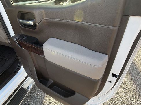 Used 2019 GMC Sierra 1500 SLT w/ SLT Premium Plus Package image 18