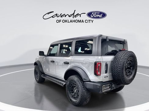 Used 2026 Ford Bronco Outer Banks w/ Sasquatch Package AWD/4WD image 6