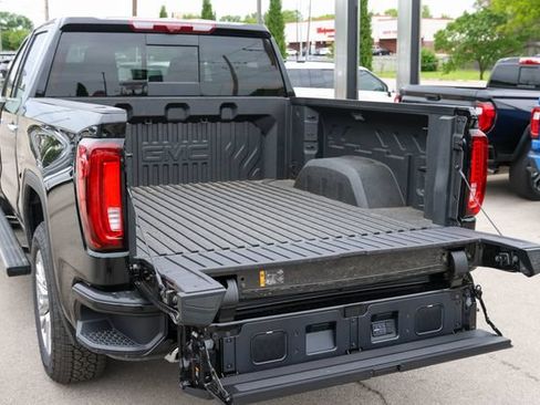 New 2026 GMC Sierra 1500 Denali w/ Technology Package AWD/4WD image 11