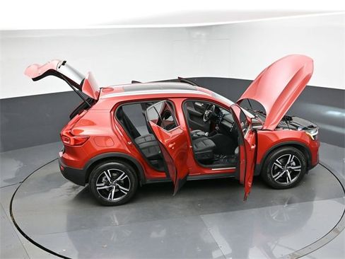 Used 2023 Volvo XC40 B5 Plus w/ Driver Assist Package image 47