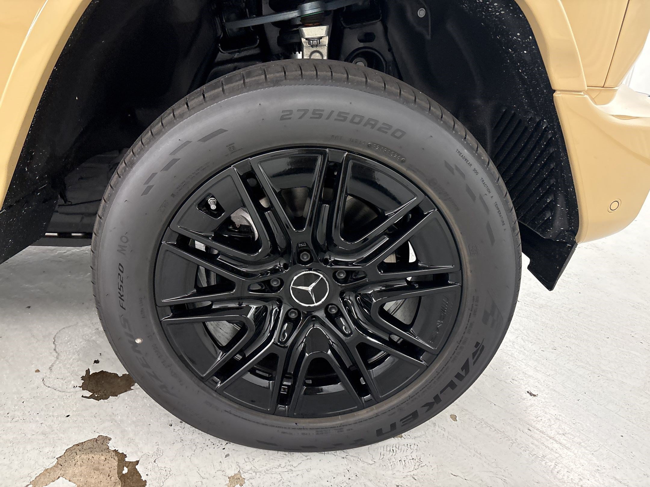 New 2027 Mercedes-Benz G 580 e image 13