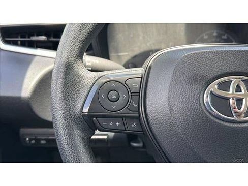 Used 2024 Toyota Corolla LE FWD image 25