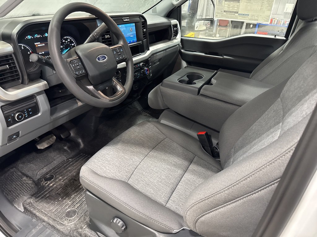 New 2025 Ford F250 XL w/ XL Driver Assist Package AWD/4WD image 15