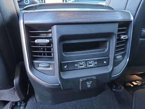 Used 2025 RAM 1500 Laramie image 27
