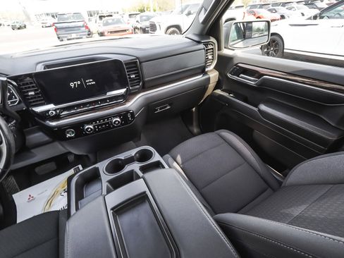 Used 2024 GMC Sierra 1500 Elevation w/ X31 Off-Road Package image 43