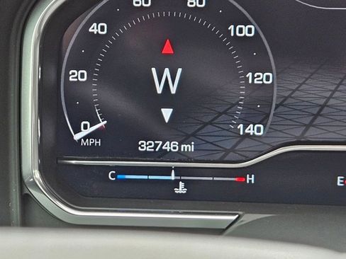 Used 2024 GMC Sierra 2500 AT4 w/ AT4 Premium Plus Package AWD/4WD image 13