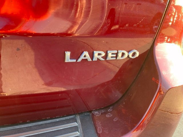 Used 2019 Jeep Grand Cherokee Laredo AWD/4WD image 6