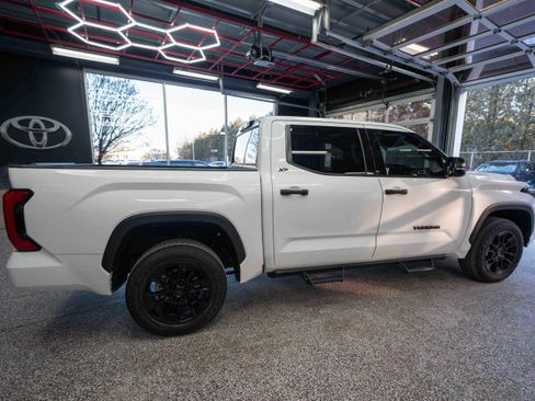 Used 2022 Toyota Tundra SR5 image 4