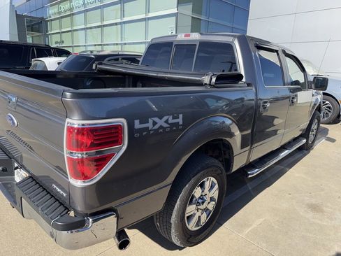Used 2012 Ford F150 XLT w/ XLT Chrome Pkg image 5