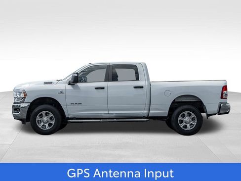 Used 2024 RAM 2500 Big Horn AWD/4WD image 4