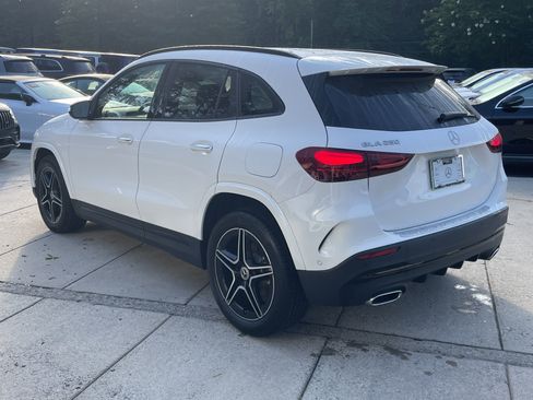 Used 2025 Mercedes-Benz GLA 250 GLA 250 SUV image 12