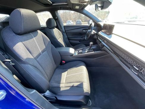 Certified 2025 Honda Accord Sport image 33