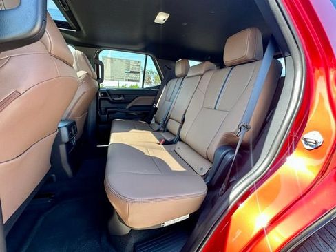 New 2026 Toyota 4Runner Limited AWD/4WD image 10