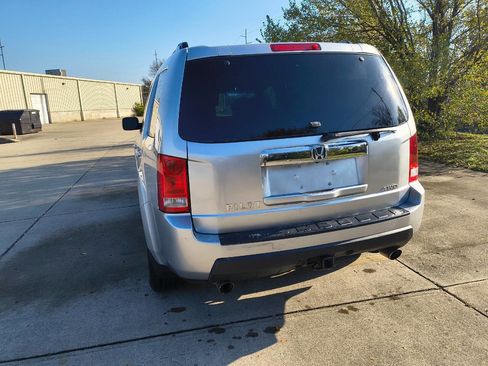 Used 2011 Honda Pilot EX-L image 2