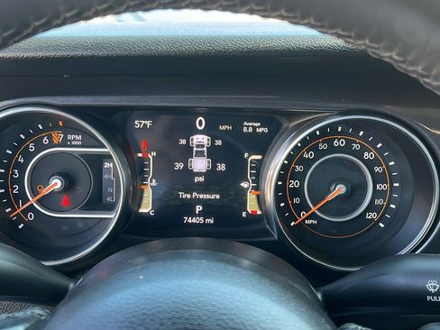 Used 2021 Jeep Gladiator Sport AWD/4WD image 14