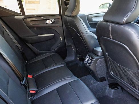 New 2026 Volvo XC40 B5 Core image 21