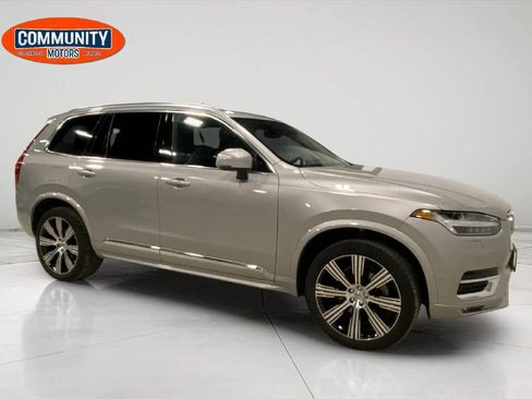 Used 2023 Volvo XC90 B6 Ultimate image 10