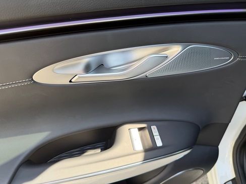 Used 2026 Genesis GV70 2.5T Advanced AWD/4WD image 19