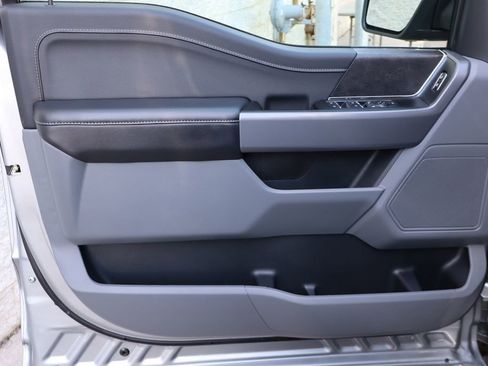 Used 2025 Ford F150 XLT w/ Equipment Group 301A Standard AWD/4WD image 19