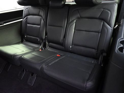 New 2026 Lincoln Navigator L Reserve AWD/4WD image 22