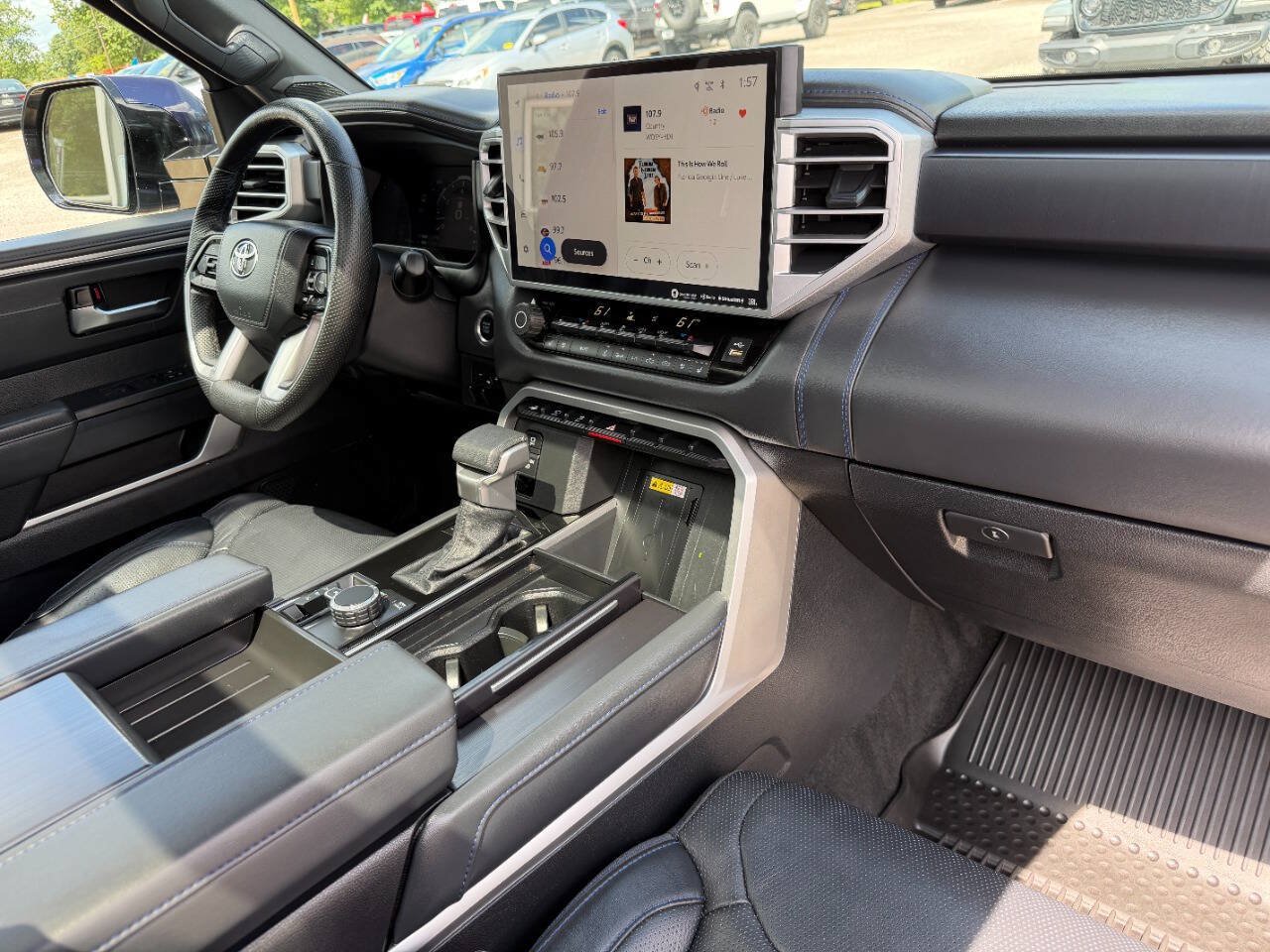 Used 2024 Toyota Tundra Platinum AWD/4WD image 19