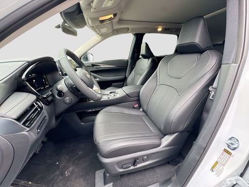 Used 2026 INFINITI QX60 Luxe w/ Cargo Package image 23