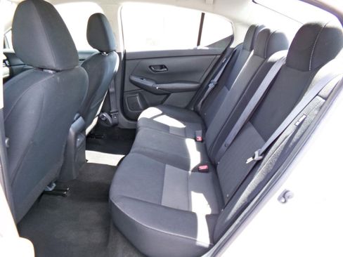 Used 2025 Nissan Sentra SV FWD image 12