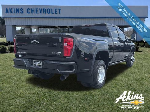 Used 2022 Chevrolet Silverado 3500 High Country AWD/4WD image 7