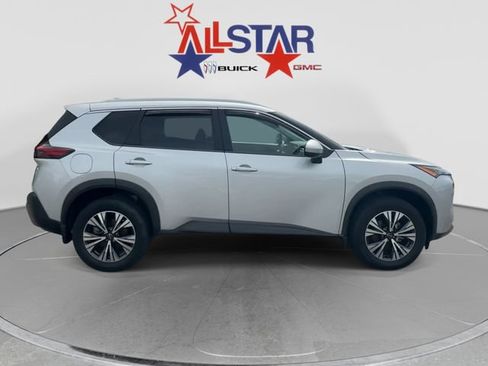 Used 2023 Nissan Rogue SV w/ SV Premium B Package FWD image 8