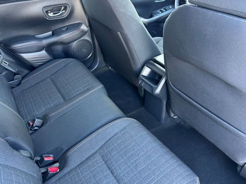 Certified 2023 Honda HR-V Sport image 29