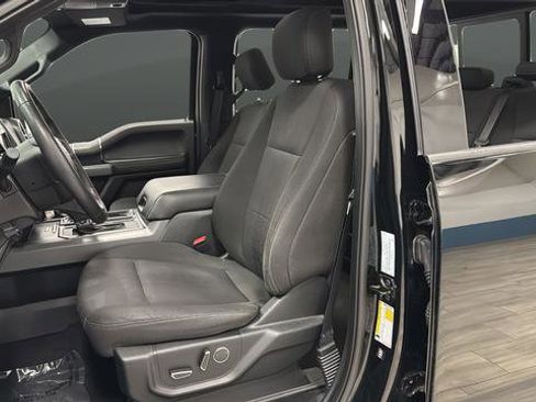 Used 2018 Ford F150 XLT w/ Equipment Group 302A Luxury AWD/4WD image 10