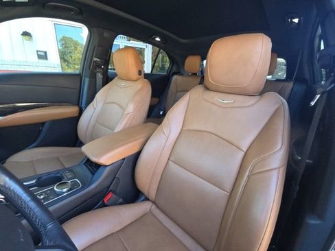 Used 2020 Cadillac XT4 Premium Luxury image 22
