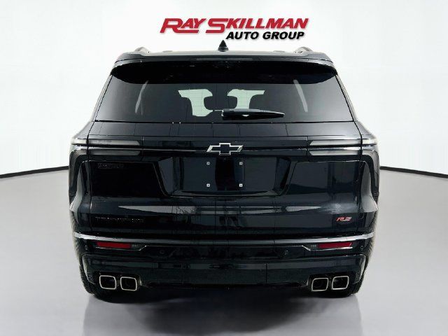 Used 2025 Chevrolet Traverse RS w/ LPO, Floor Liner Package FWD image 6