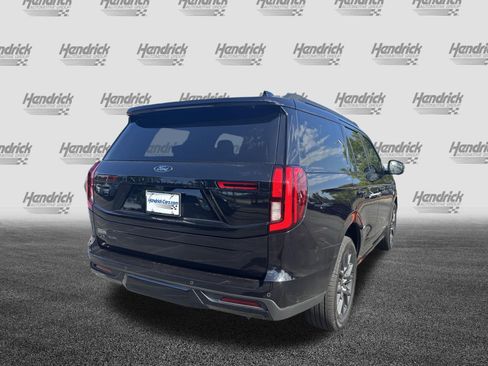 Used 2025 Ford Expedition Platinum w/ Stealth Performance Package AWD/4WD image 10