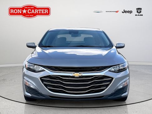 Used 2024 Chevrolet Malibu LT FWD image 2