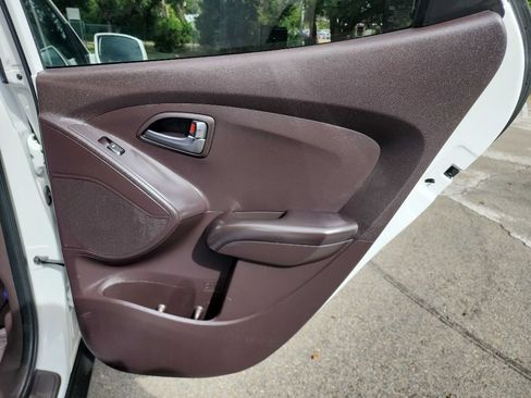 Used 2014 Hyundai Tucson GLS FWD image 24