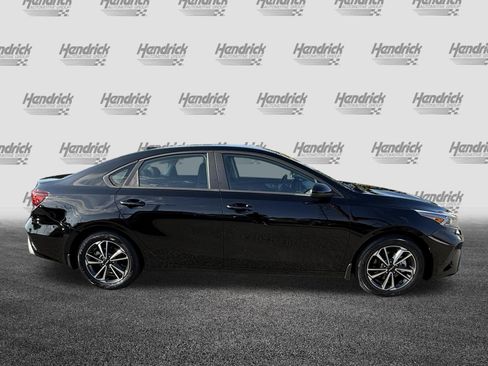 Used 2024 Kia Forte LXS FWD image 11