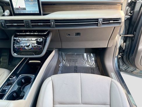 Used 2022 Lincoln Corsair Reserve w/ Equipment Group 201A image 19