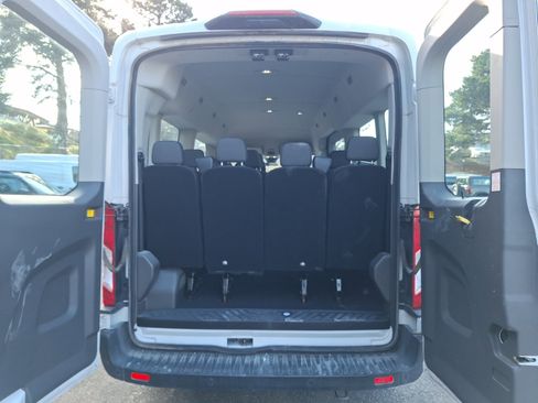 Certified 2022 Ford Transit 350 XLT image 6