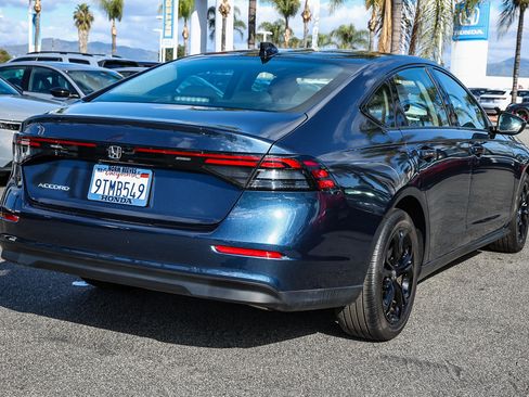 Used 2025 Honda Accord SE image 11