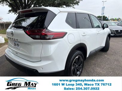 Used 2025 Nissan Rogue SV