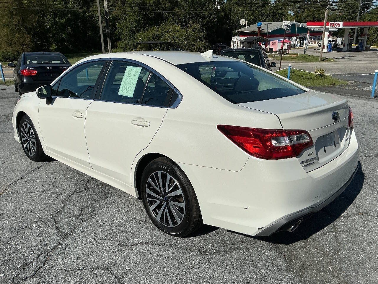 Used 2018 Subaru Legacy 2.5i Premium w/ Eyesight & BSD & Rcta & HBA AWD/4WD image 9