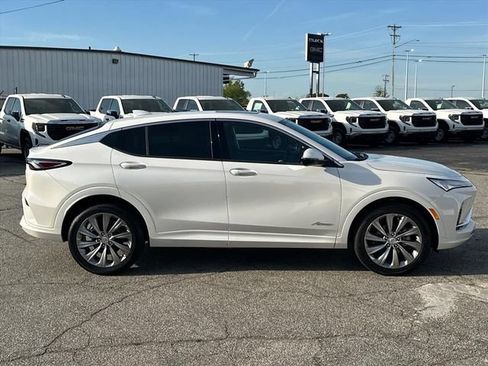 Used 2026 Buick Envista Avenir FWD image 12