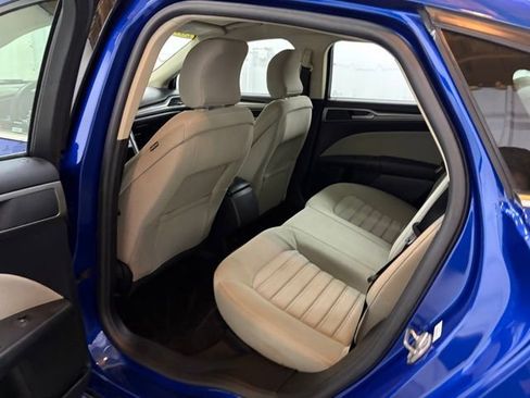 Used 2017 Ford Fusion S image 16