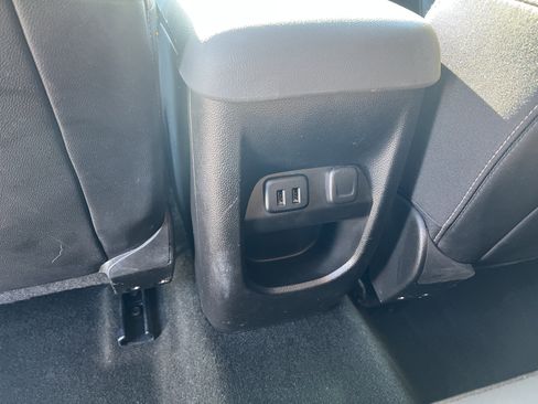 Used 2016 Chevrolet Colorado Z71 image 14