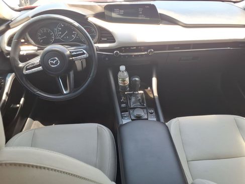 Used 2021 MAZDA MAZDA3 s FWD image 11