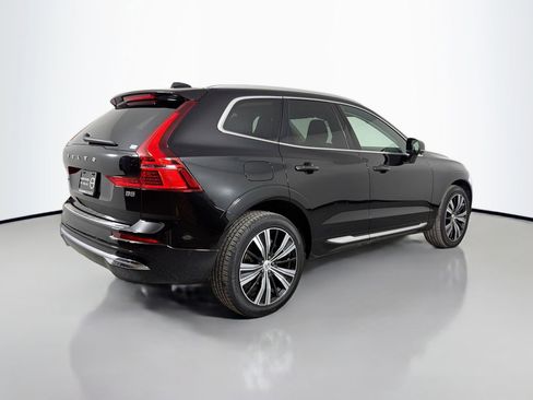Certified 2023 Volvo XC60 B5 Plus w/ Protection Package Premier FWD image 6