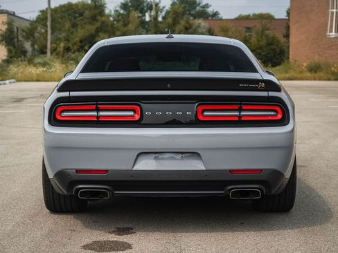 Used 2021 Dodge Challenger R/T Scat Pack RWD image 6