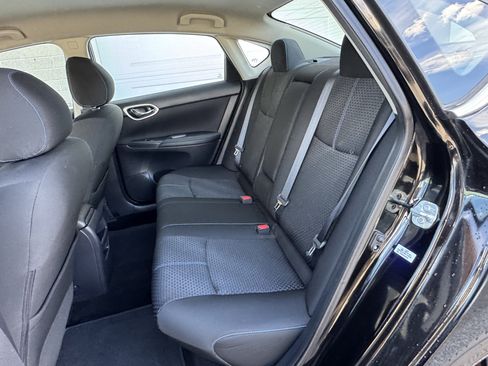 Used 2017 Nissan Sentra SR w/ SR Midnight Edition FWD image 24